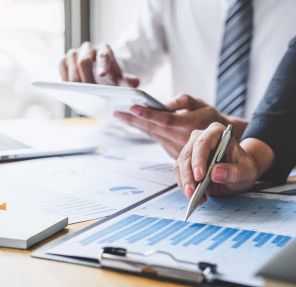 How to Avoid Common Financial Mistakes During Periods of Business Growth